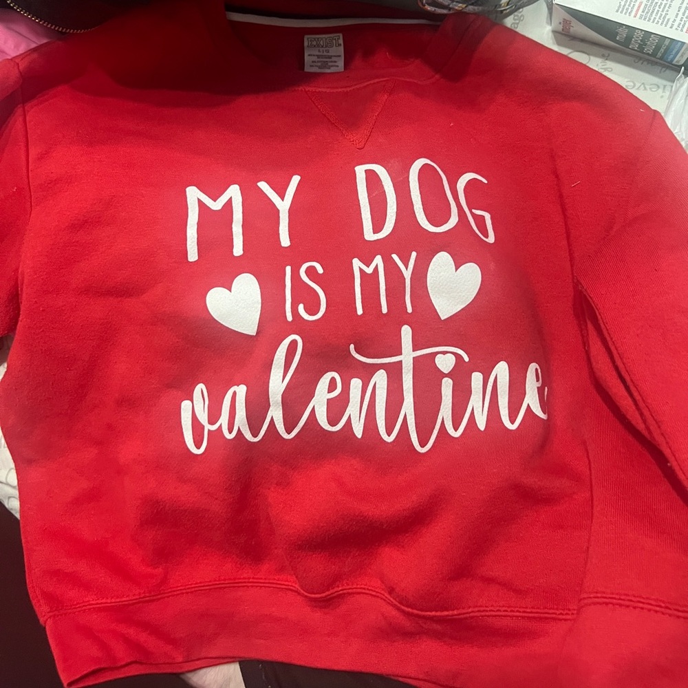 EXIST My Dog Is My Valentine Red Pull Over Sweatshirt Size Large